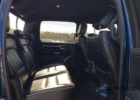 2021 Ram 1500 Laramie 4X4 5'7 Box из США, поврежденный, VIN 1C6SRFJT6MN778037